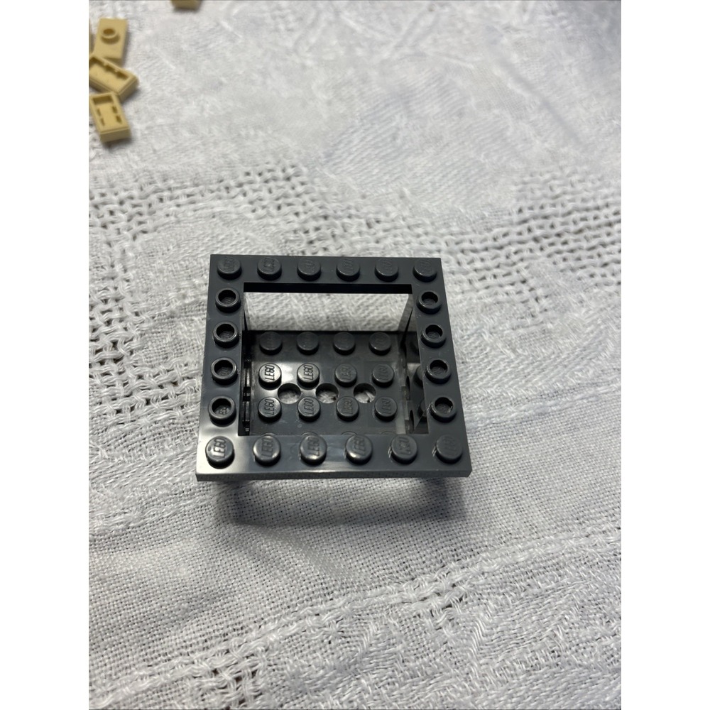 Lego Part 47507 Cockpit 6 x 6 x 2 Cabin Base with Pin Holes Dark Gray